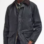 Veste Barbour avec une coupe décontractée, des aérations arrière et l'essentiel « anti-goutte » intérieur en nylon.