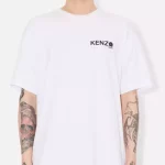 T-shirt Kenzo en coton, coupe classique. Composition : 100% coton.